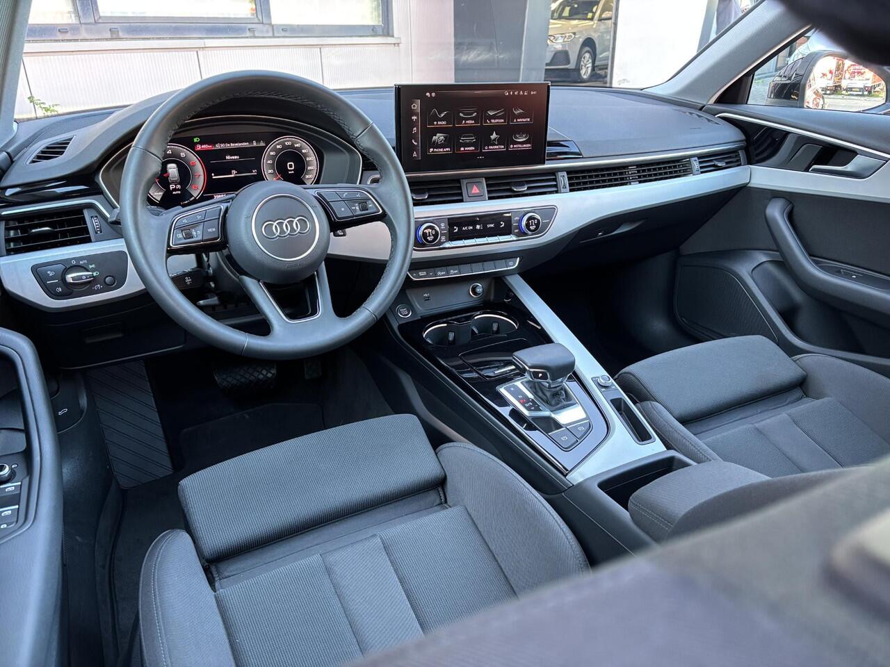 Audi A4 Avant 35 TFSI Advanced Edition NL-Auto, Uitklapbare Trekhaak | Sportstoelen | Navigatie Full-Map | Elek. Achterklep | LED Koplampen | Virtual Cockpit | Rijklaarprijs!