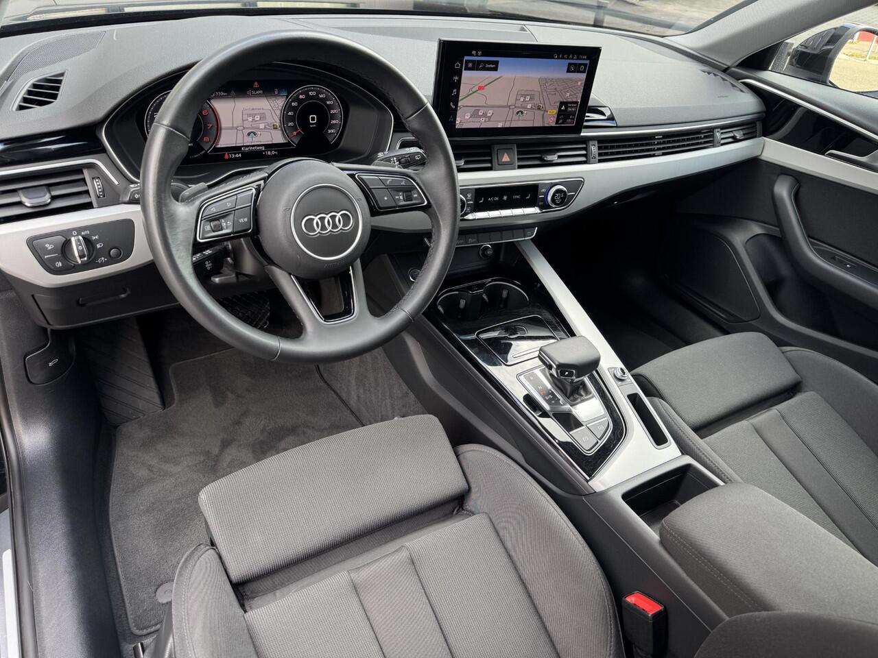 Audi A4 Avant 35 TFSI Advanced Edition NL-Auto, Uitklapbare Trekhaak | Sportstoelen | Navigatie Full-Map | Elek. Achterklep | LED Koplampen | Virtual Cockpit | Rijklaarprijs!