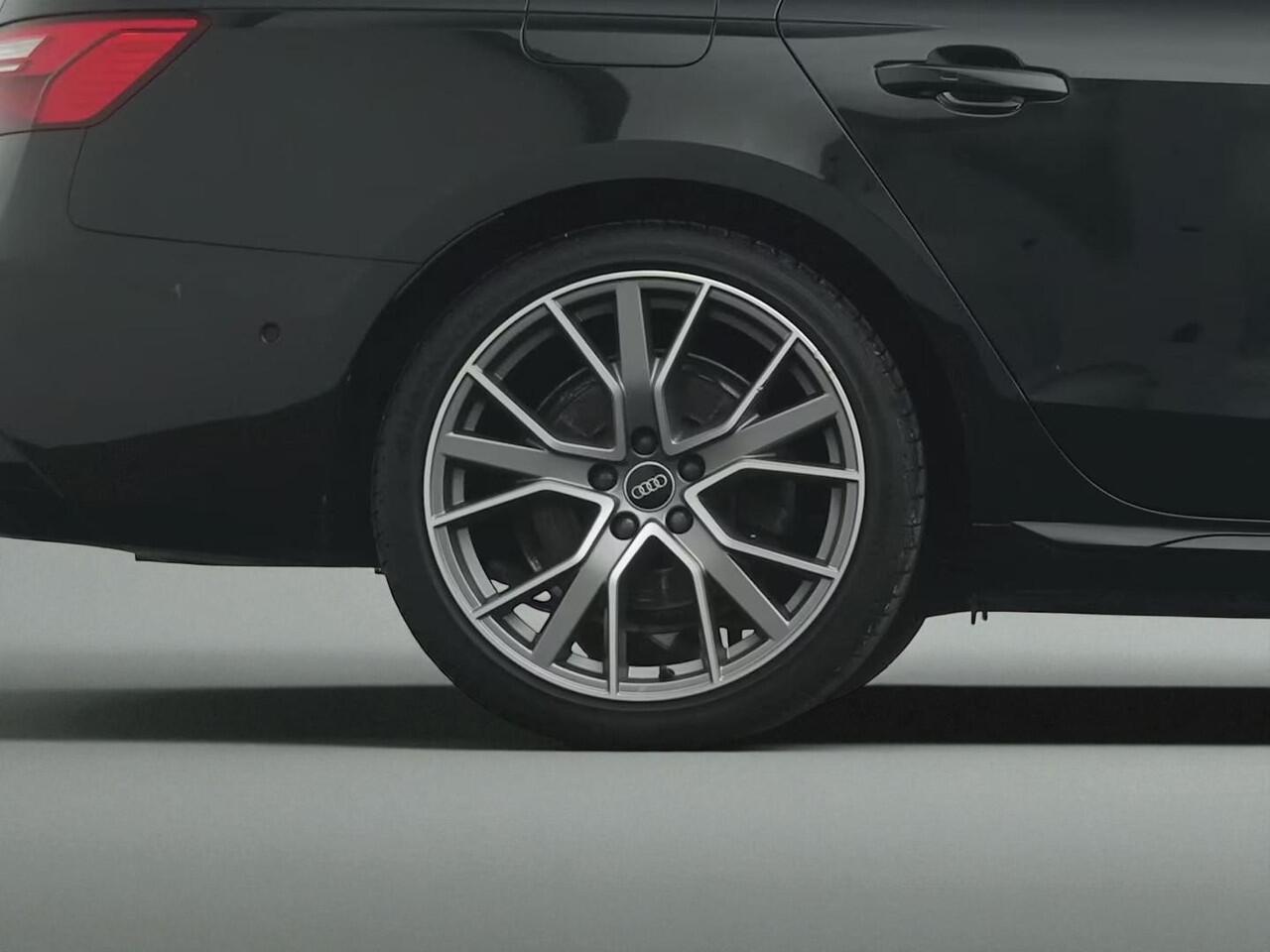 Audi A4 Avant 45 TFSI quattro S edition Competition