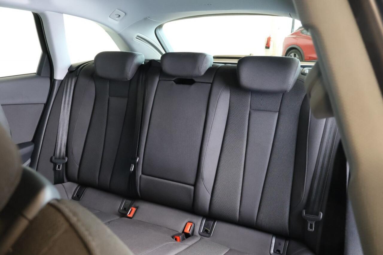 Audi A4 35 TFSI Advanced Edit. - Trekhaak - Apple/Android Carplay