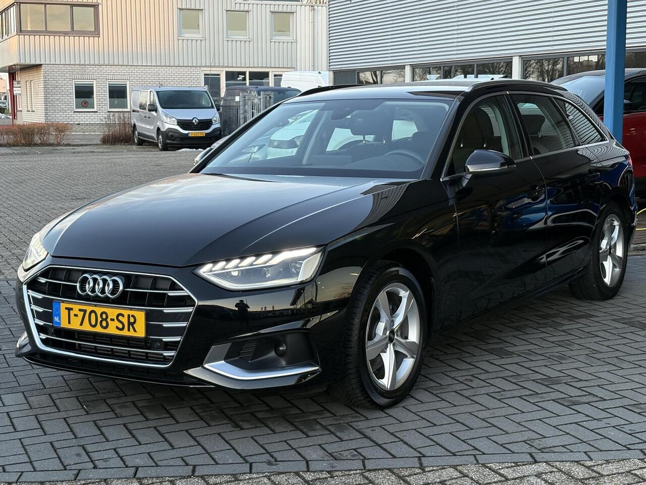 Audi A4 Avant 35 TFSI Advanced Edition | Wegklapbare Trekhaak | Elek. Kofferklep | Parkeersensoren | DAB |