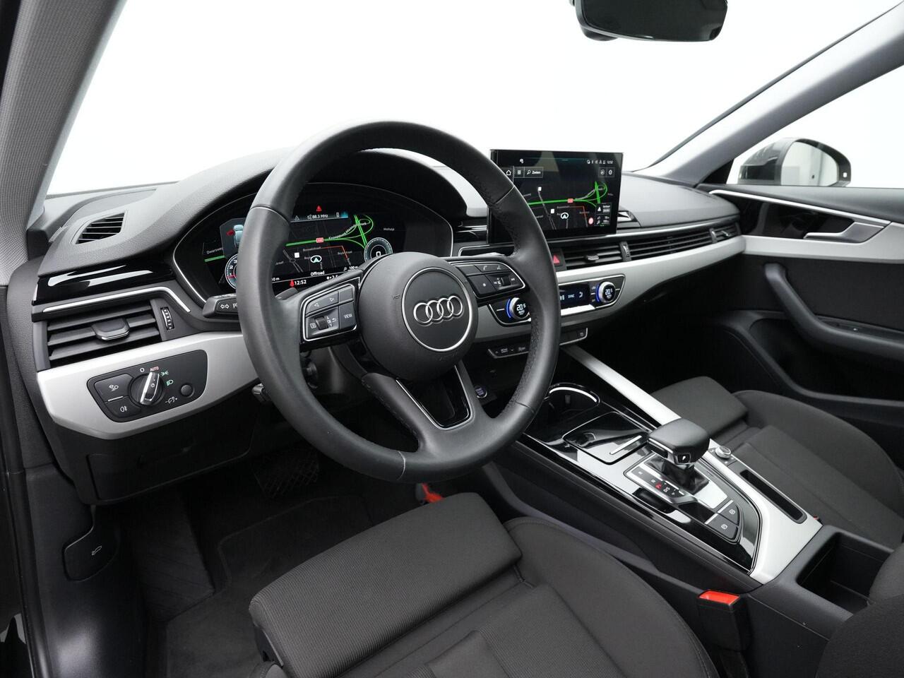 Audi A4 Avant 35 TFSI 150 pk S-tronic Advanced Edition | Trekhaak | Navigatie | Audi Drive Select | Carplay | Parkeersensoren achter