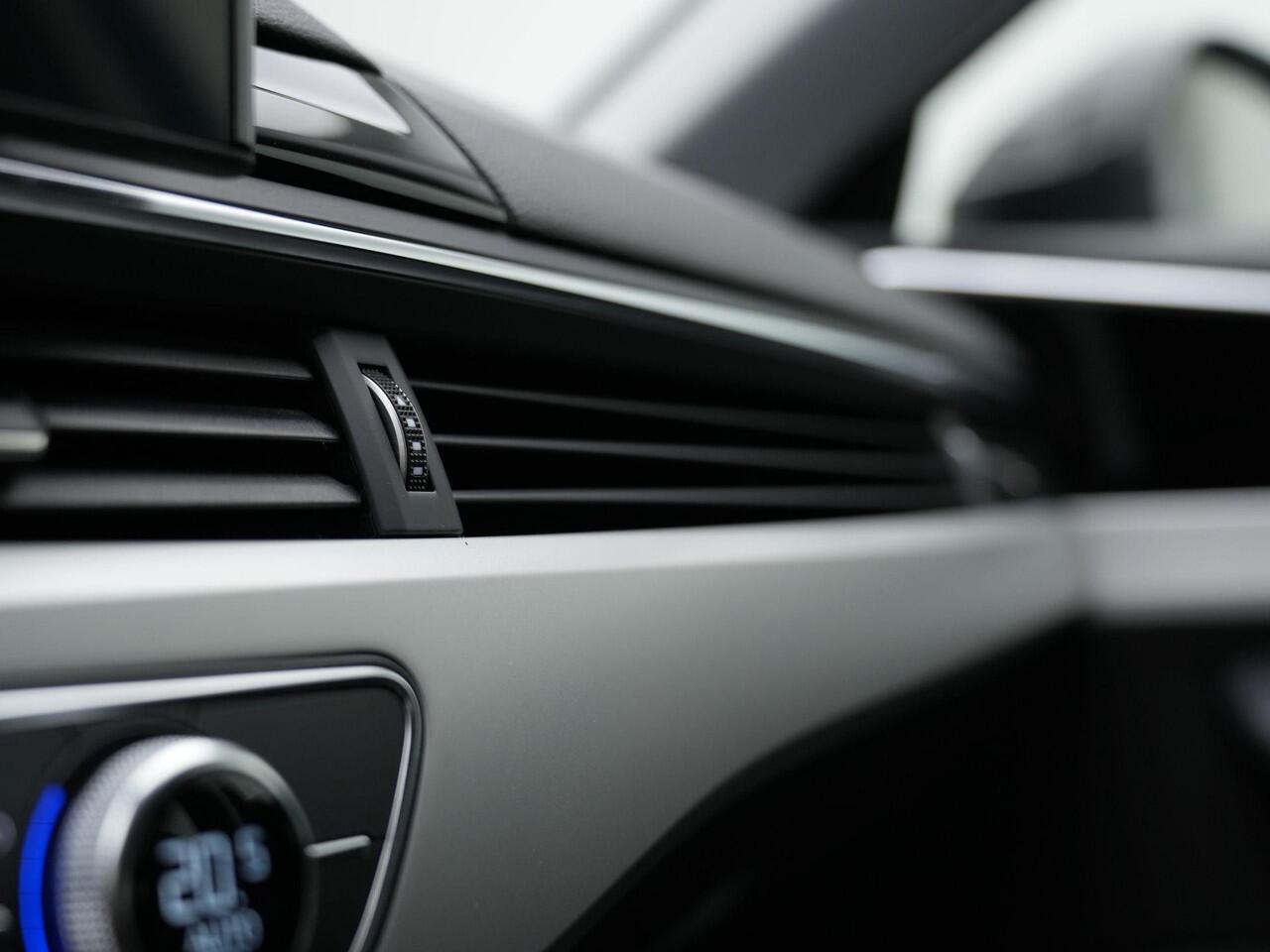 Audi A4 Avant 35 TFSI 150 pk S-tronic Advanced Edition | Trekhaak | Navigatie | Audi Drive Select | Carplay | Parkeersensoren achter