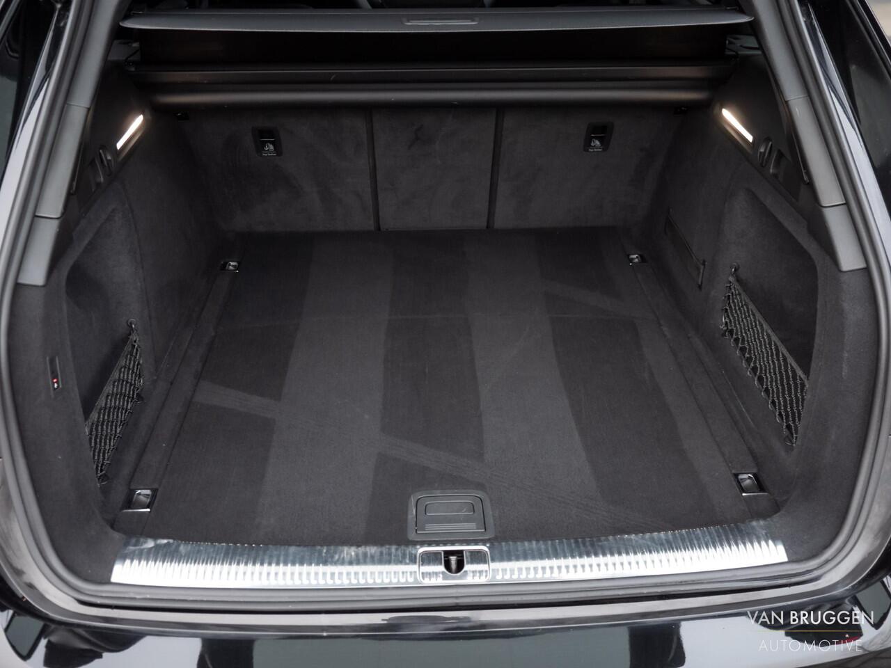 Audi A4 Avant 40 TFSI quattro S-Line Pano RS-Stoelen Trekhaak Massage S4 Sfeer