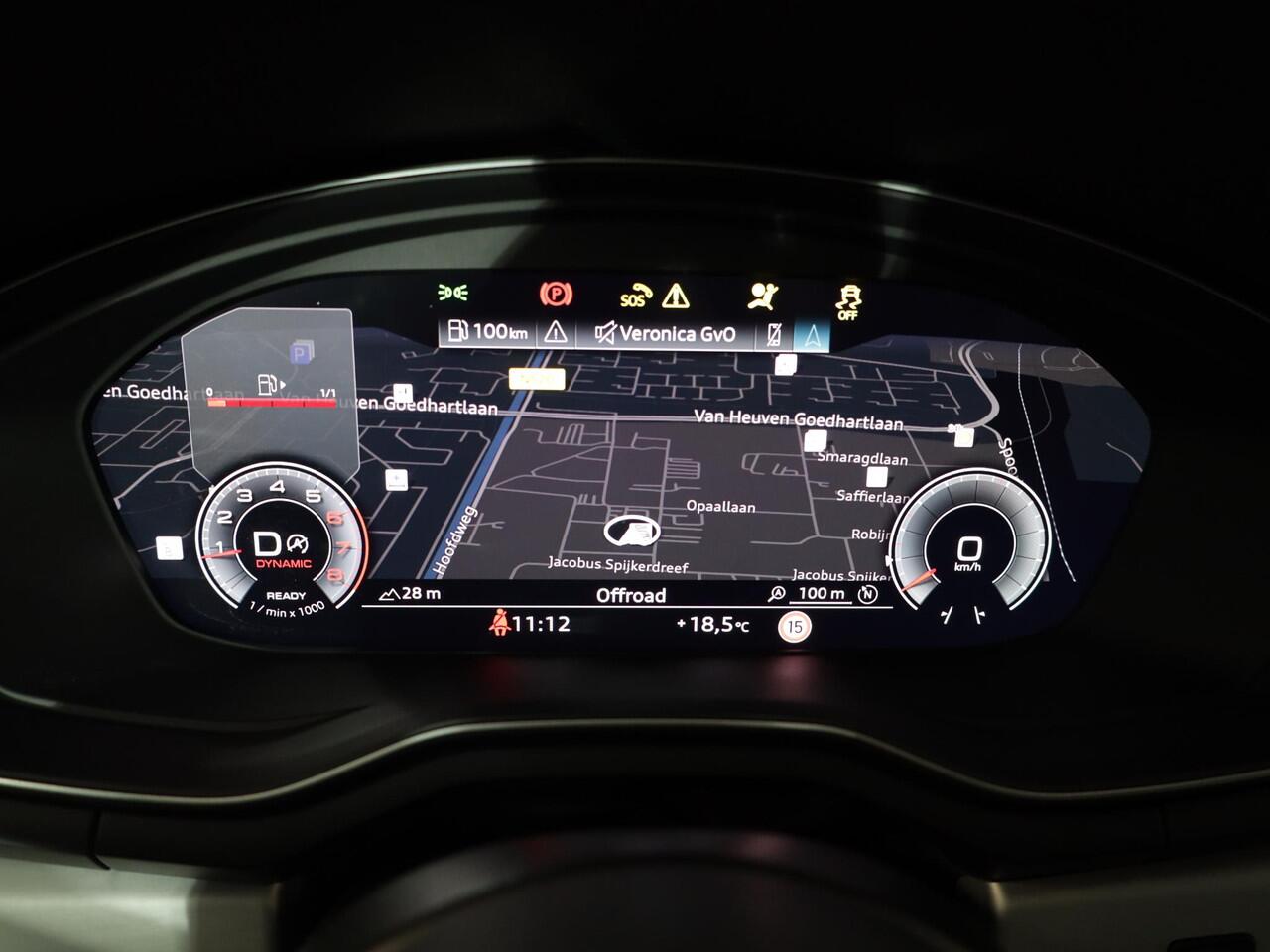 Audi A4 Avant 35 TFSI S edition Competition 150 pk S-tronic| Private lease vanaf ¤760,- pm | Verlengde garantie | Navigatie | Parkeersensoren | Autom. airco (3 zones) | Stoelverwarming | S-Line |