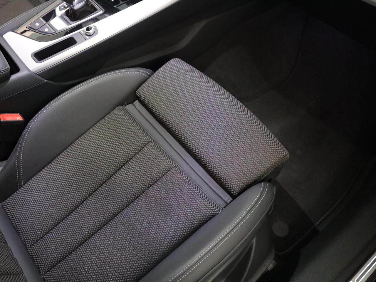 Audi A4 Avant 35 TFSI S edition Competition 150 pk S-tronic| Private lease vanaf ¤760,- pm | Verlengde garantie | Navigatie | Parkeersensoren | Autom. airco (3 zones) | Stoelverwarming | S-Line |