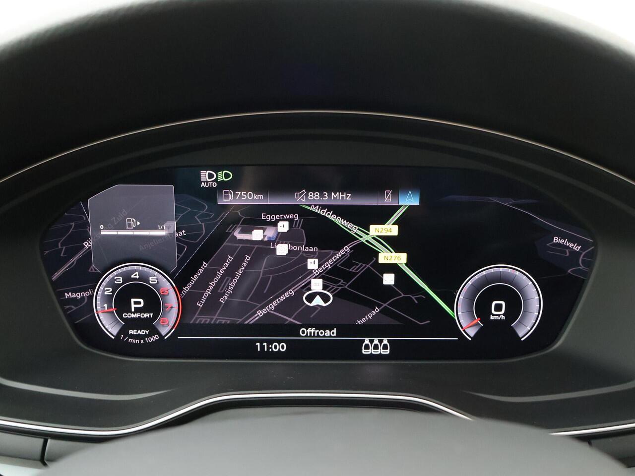 Audi A4 Avant 40 TFSI S edition Competition | 204 PK | Automaat | Trekhaak | Panoramadak | B & O Sound | Adaptive cruise control | S line |