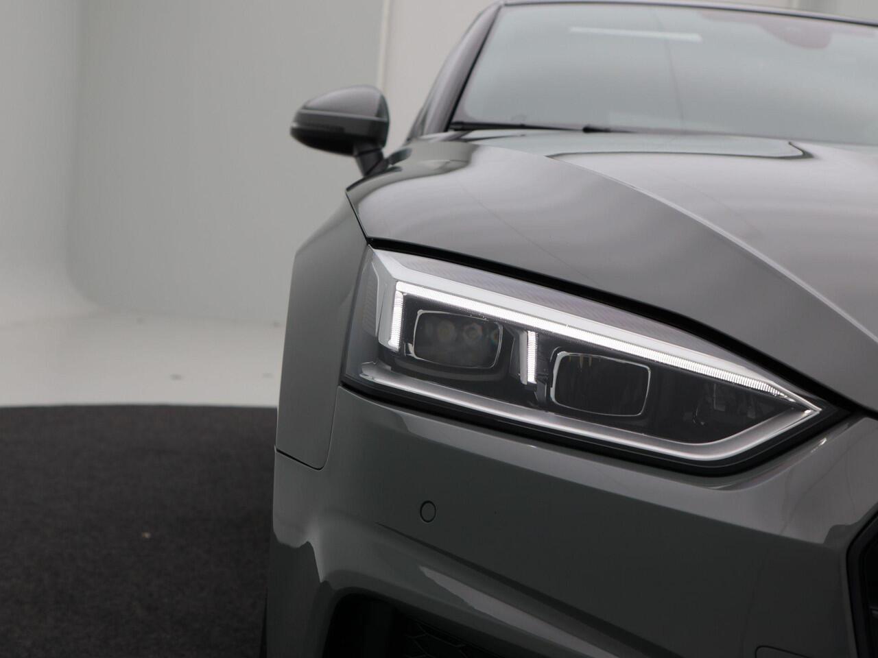 Audi A5 Sportback 35 TFSi 150 Pk Automaat Sport S-line edition | Panoramadak | Zwart Optiek | Camera | LED | Elektrische Achterklep | 19 Inch | Privacy Glass