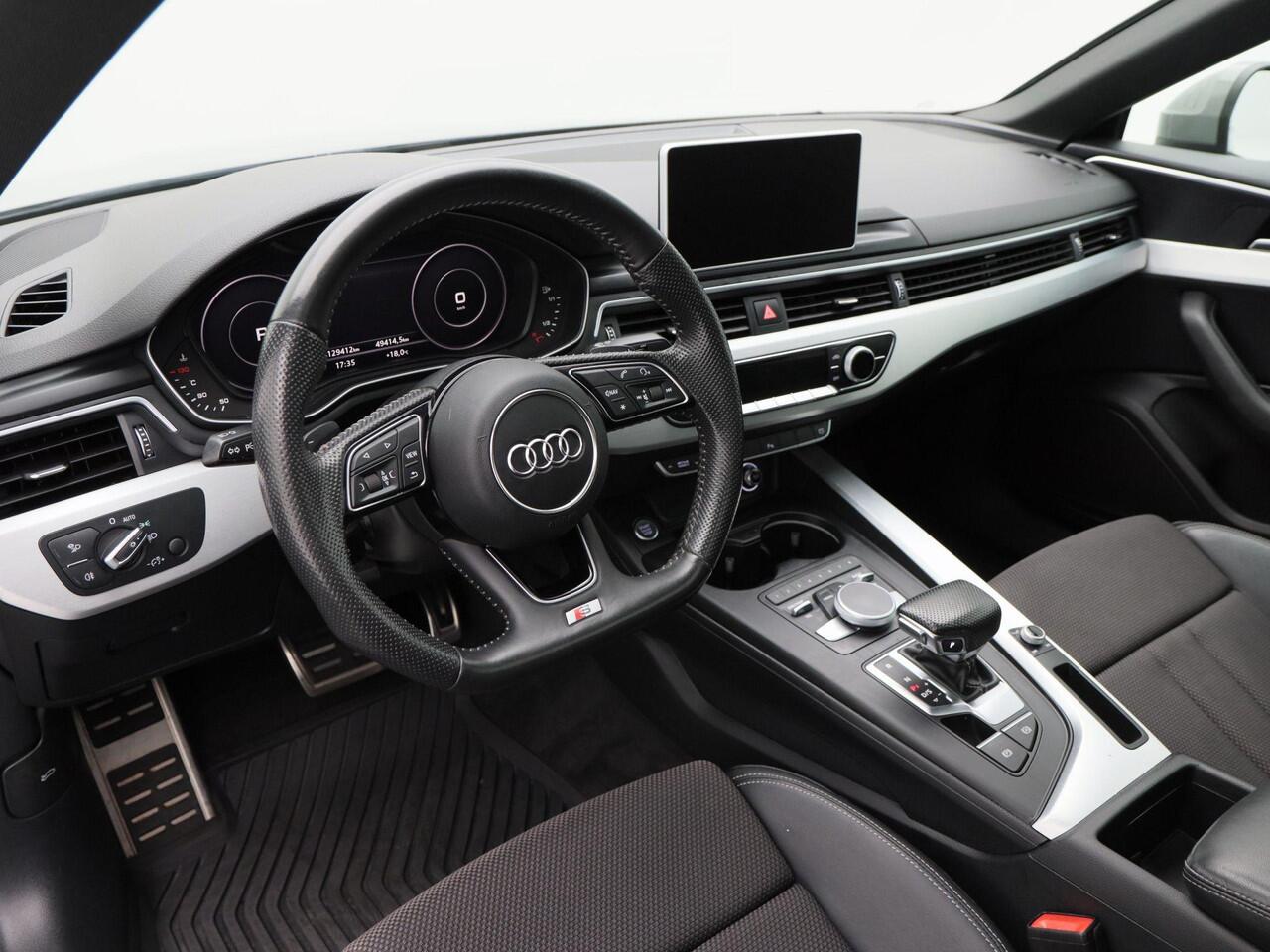 Audi A5 Sportback 35 TFSi 150 Pk Automaat Sport S-line edition | Panoramadak | Zwart Optiek | Camera | LED | Elektrische Achterklep | 19 Inch | Privacy Glass