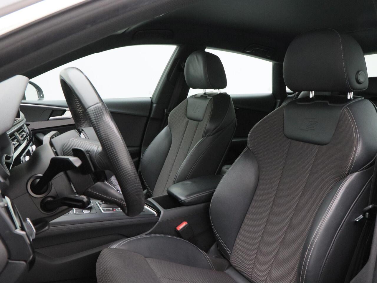 Audi A5 Sportback 35 TFSi 150 Pk Automaat S-Line edition | Cruise Control | Stoelverwarming | Stuurverwarming | Achteruitrijcamera | Navigatie | Bluetooth | 19 Inch | 90.031 Km!!