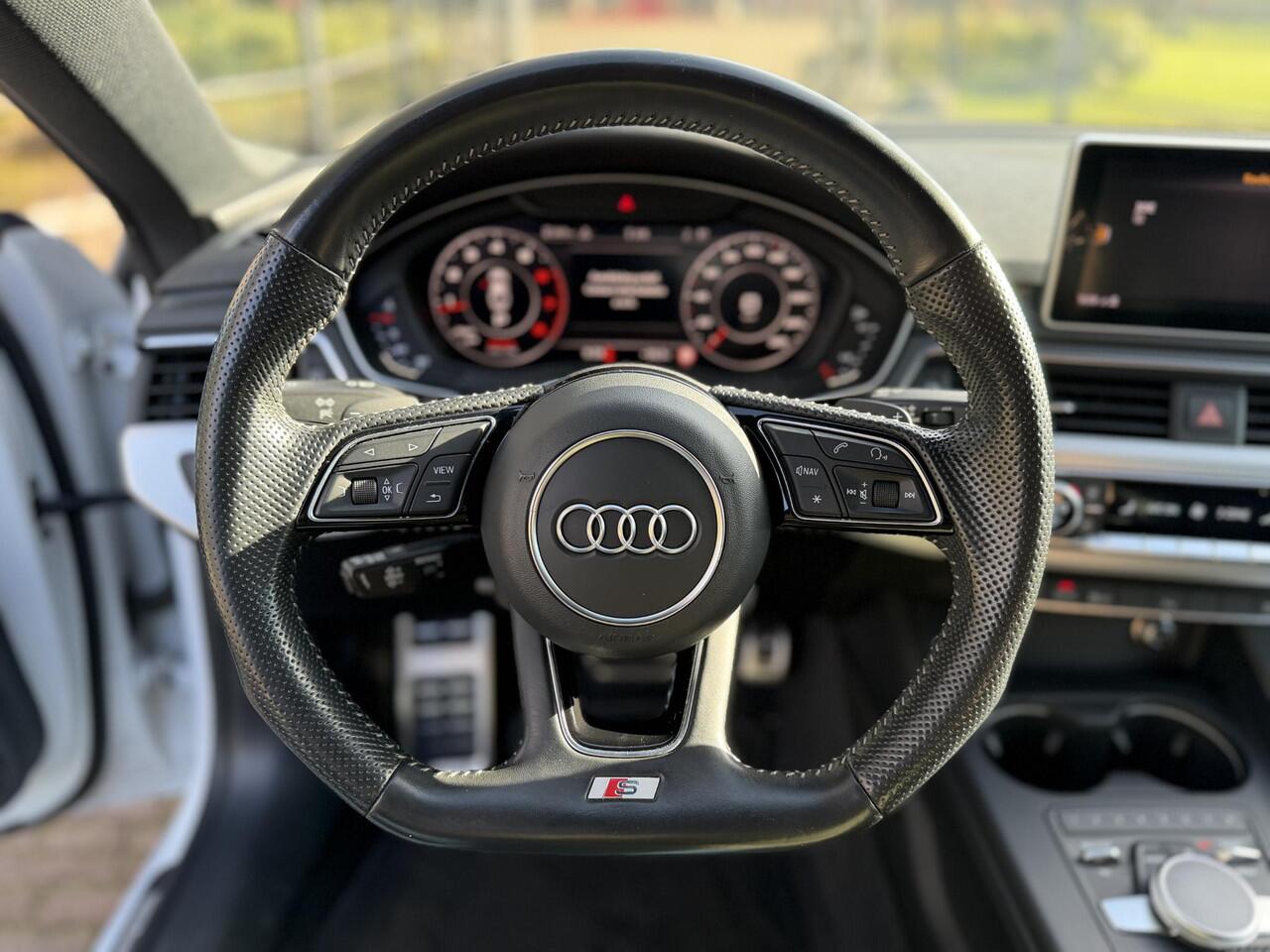 Audi A5 Sportback 40 TFSI Design Pro Line Plus | S-line | Black Optic | Digitaal Dashboard | Camera | Blind Spot |