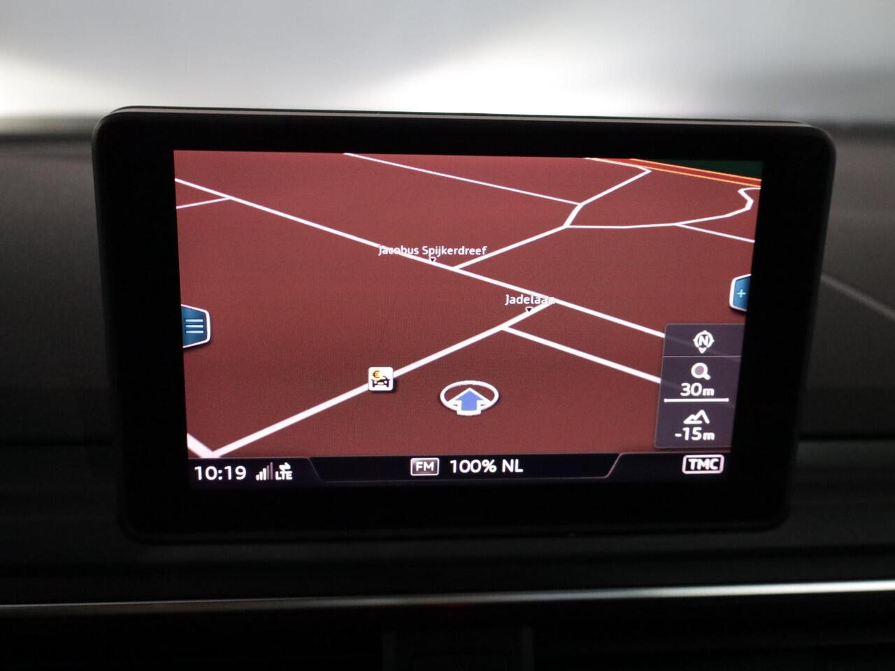 Audi A5 Sportback 40 TFSI Sport S-line Edition 190 pk S-tronic | Navigatie | Trekhaak | Parkeersensoren achter | Autom. airco (3 zones) | Stoelverwarming | S-line |