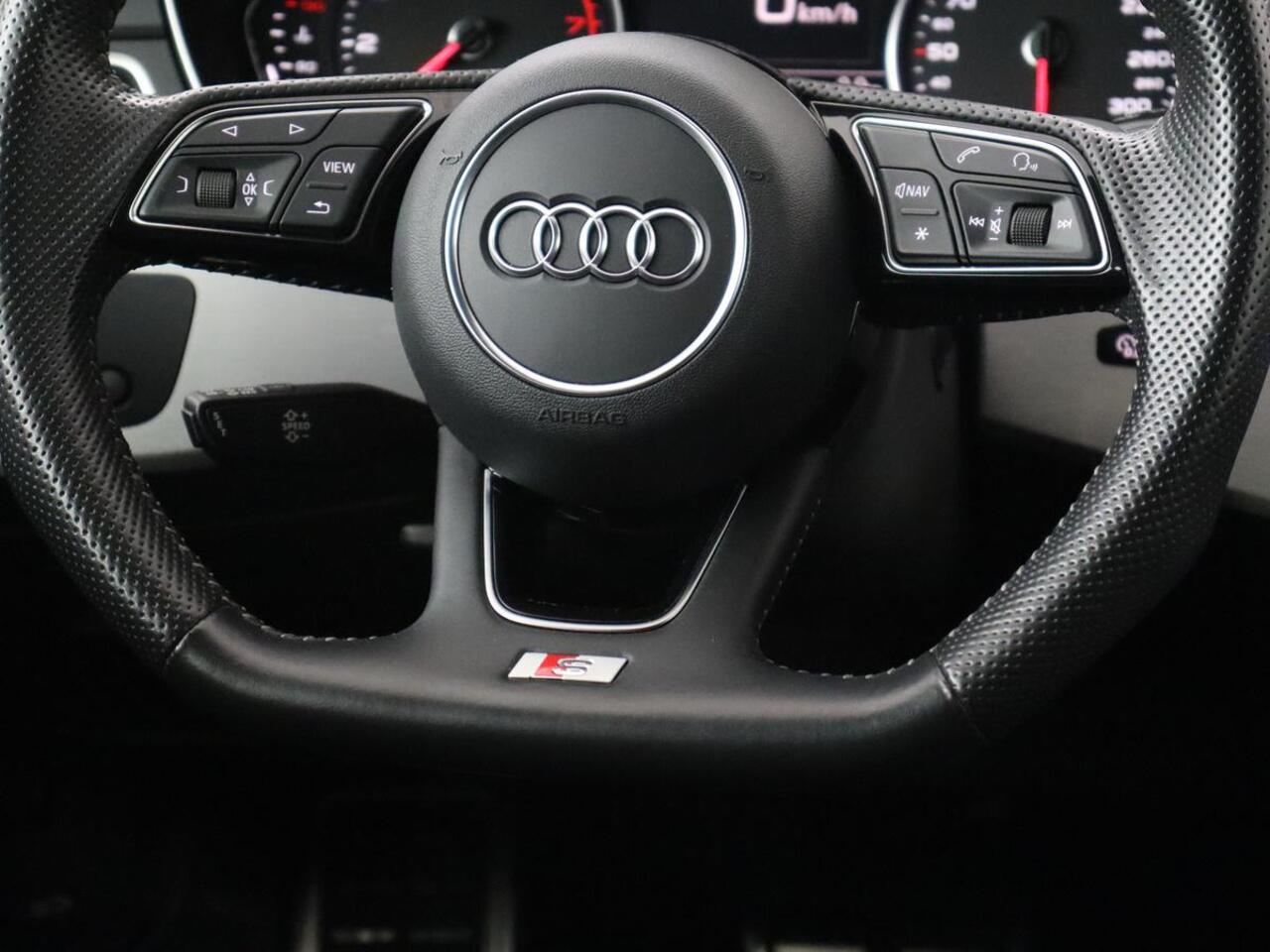 Audi A5 40 TFSI Sport S-line Edition | Panoramadak | Stoelverwarming | Half leder | Sportstoelen | Navigatie | Full LED | Climate control | Sportstuur | Parkeerhulp | 80.600km NAP | Origineel NL | S Line