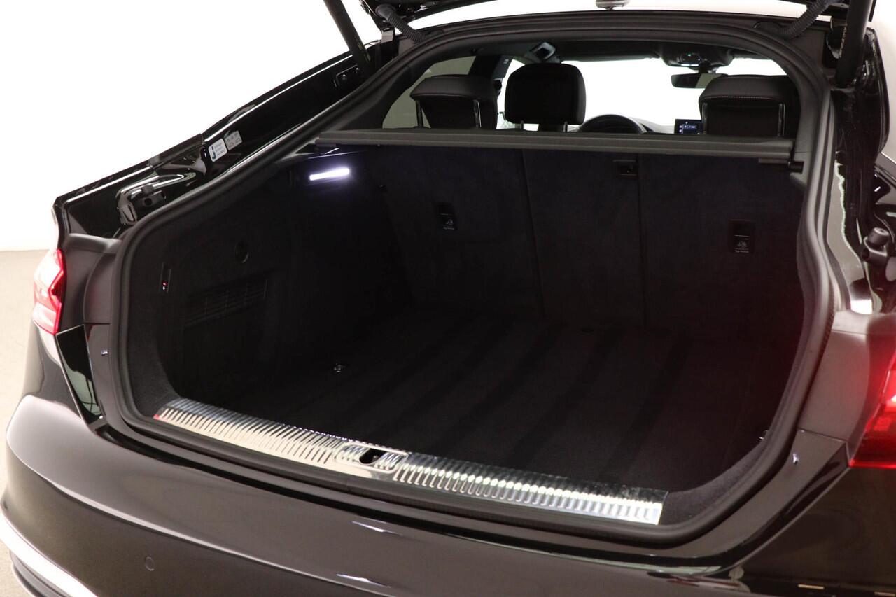 Audi A5 Sportback 40 TFSI S edition | ASSISTENTIE PACK RIJDEN/PARKING | DAB | APPLE | CAMERA | TREKHAAK | 19" | S-LINE |