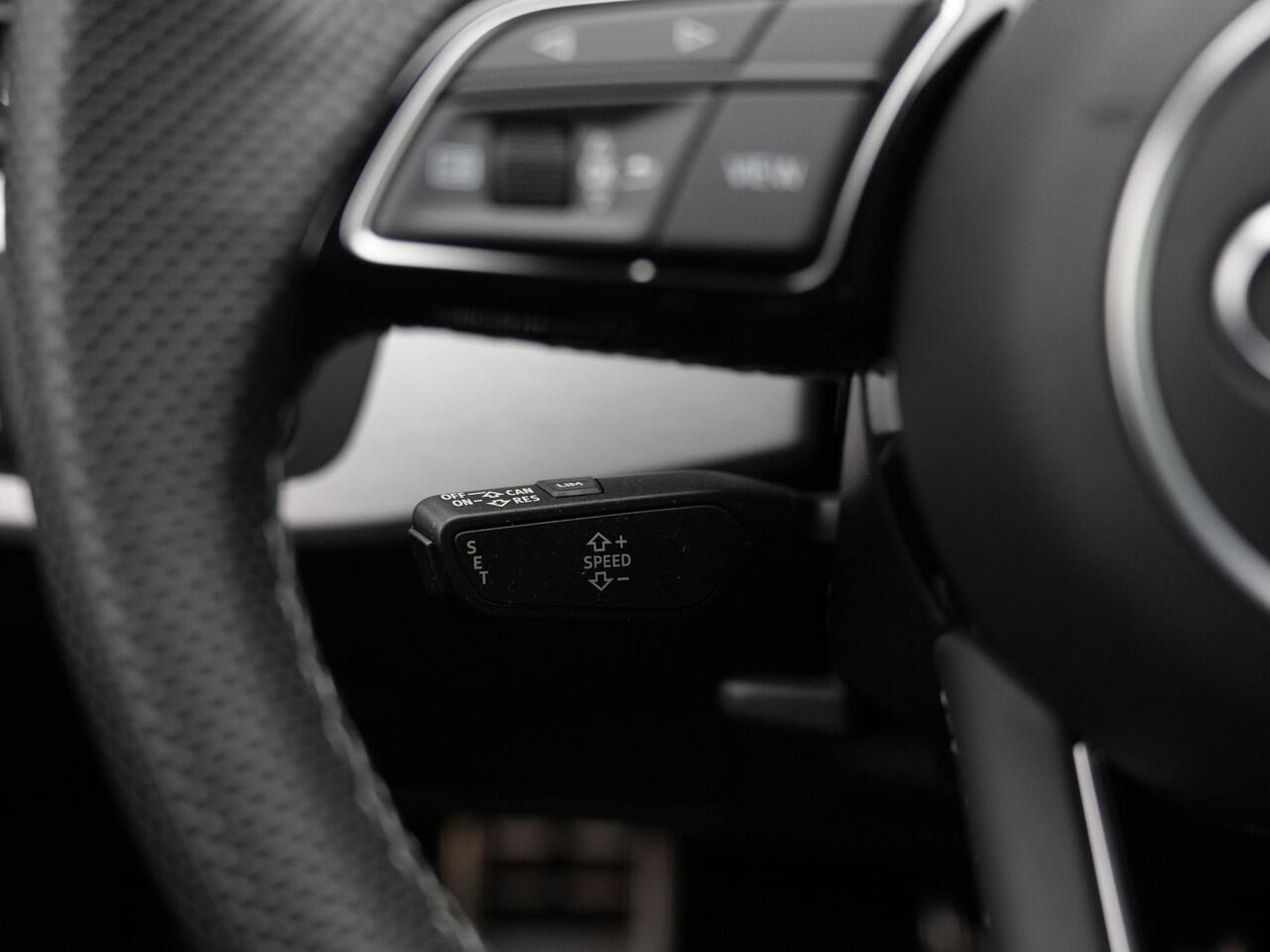 Audi A5 Sportback 35 TFSI 150 pk S-tronic S edition / S-Line | Trekhaak | Matrix LED | Achteruitrijcamera | Stoelverwarming | Navigatie