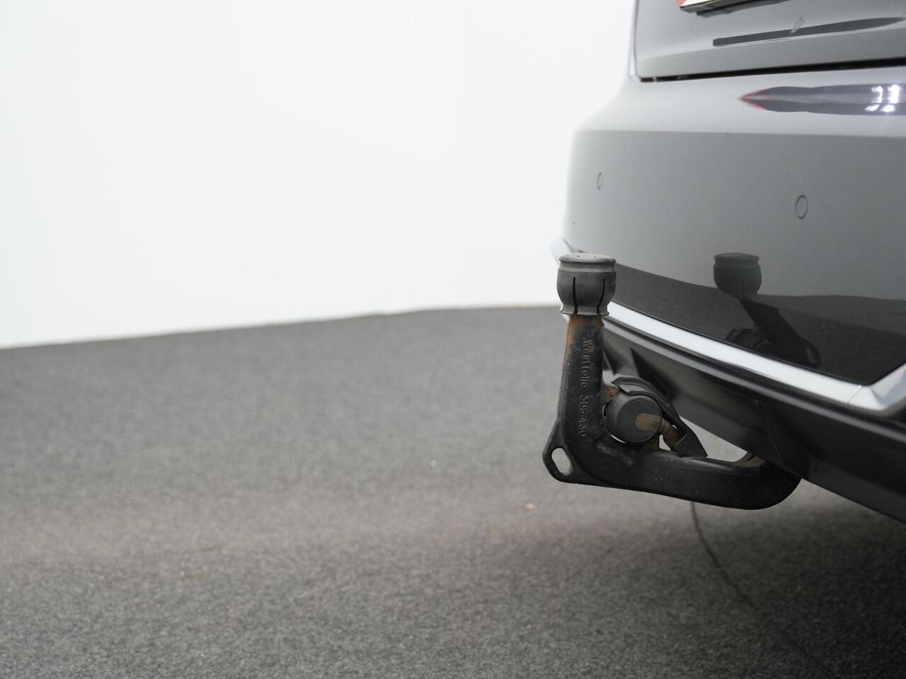 Audi A5 Sportback 35 TFSI 150 pk S-tronic S edition / S-Line | Trekhaak | Matrix LED | Achteruitrijcamera | Stoelverwarming | Navigatie