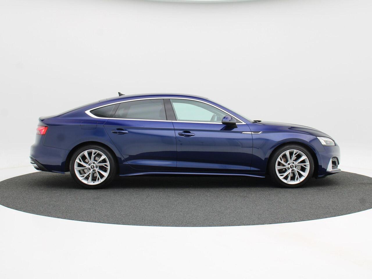 Audi A5 Sportback 40 TFSi S-Line 204 Pk Automaat | Virtual Cockpit | Adaptive Cruise | Camera | LED | Elektrische Achterklep | Stoel Verwarming | 18 Inch