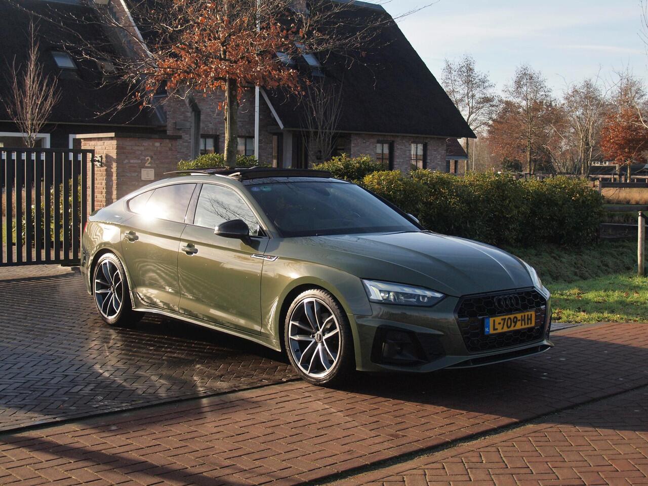 Audi A5 Sportback 35 TFSI S edition Competition | Panoramadak | Sfeerverlichting | Apple Carplay | Virtual Cockpit |