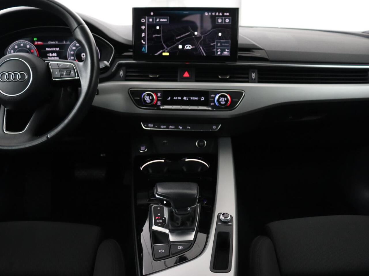 Audi A5 35 TFSI Business Edition | Matrix LED | Elektrische stoelen | Trekhaak | Park Assist | Virtual Cockpit | Carplay | Camera | Sportstoelen | Navigatie | Climate control | Memory