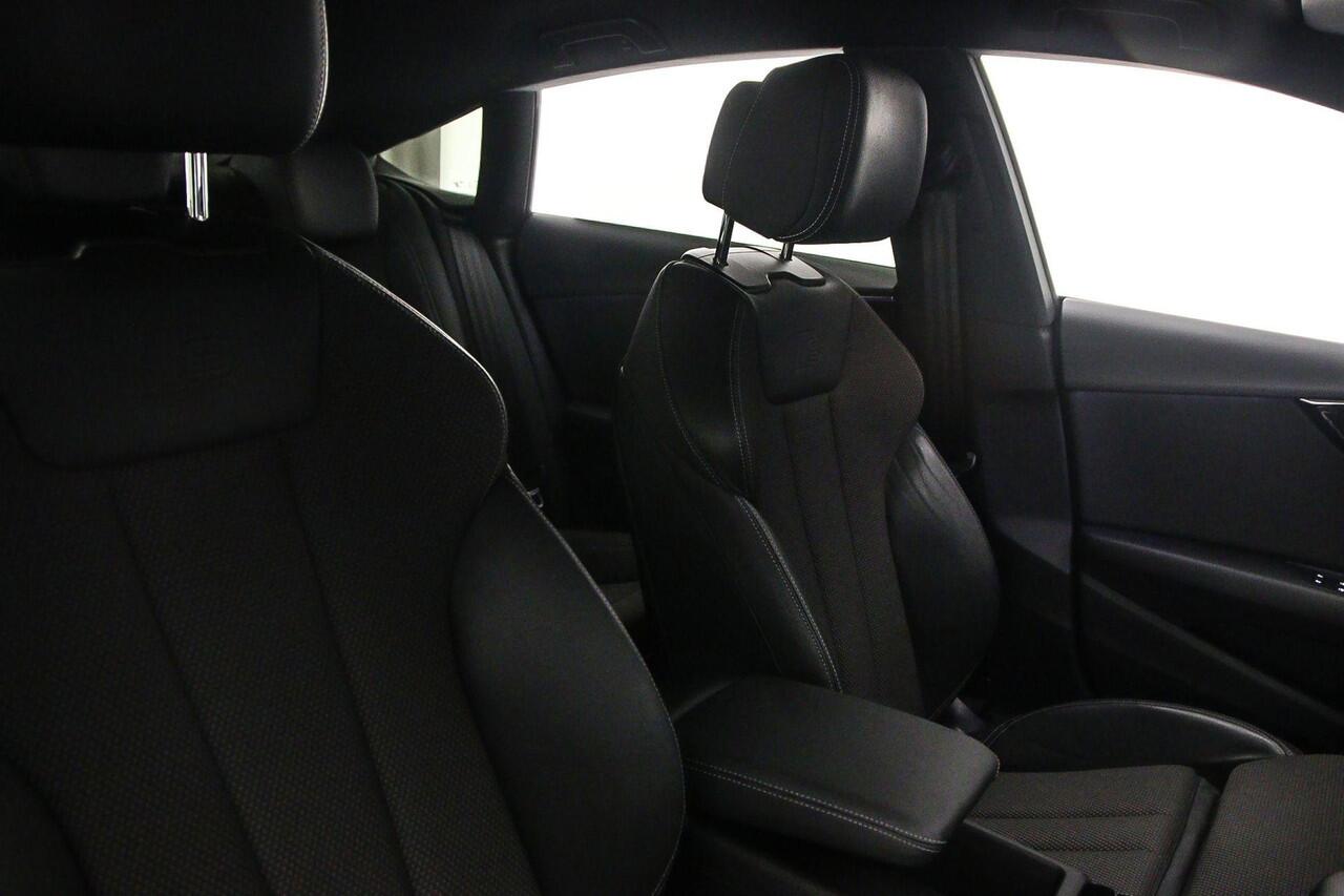 Audi A5 Sportback 35 TFSI S edition Competition | Matrix-led | Camera | Optiekzwart | Audi Sound | Virtual cockpit | Ambient lighting |