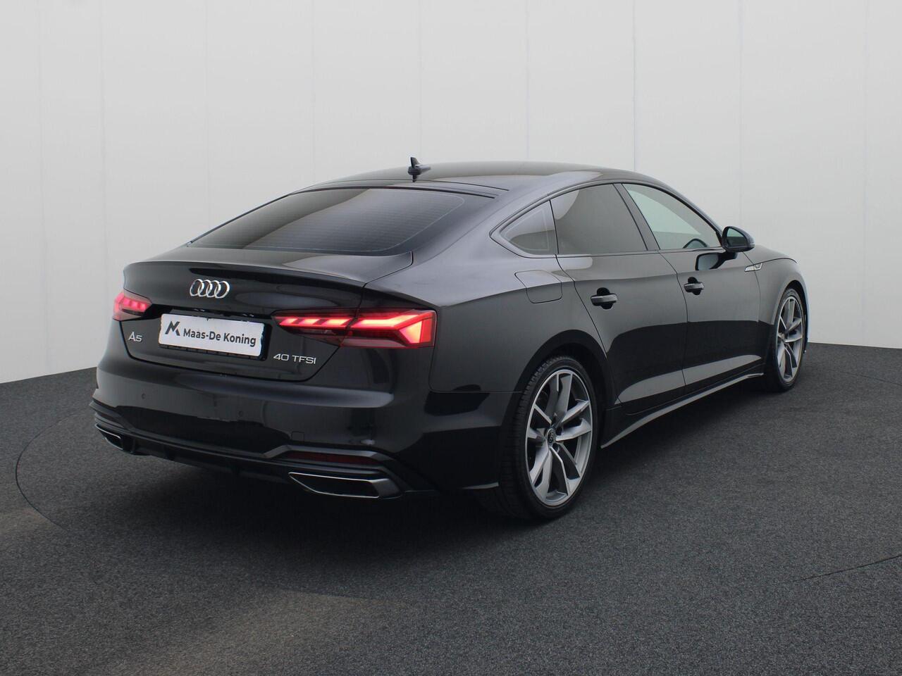 Audi A5 Sportback 40 TFSI/204PK S Line · Leder · Elektrische stoel verstelling · Camera · Apple/Android Car Play · Adaptive Cruise Control ·
