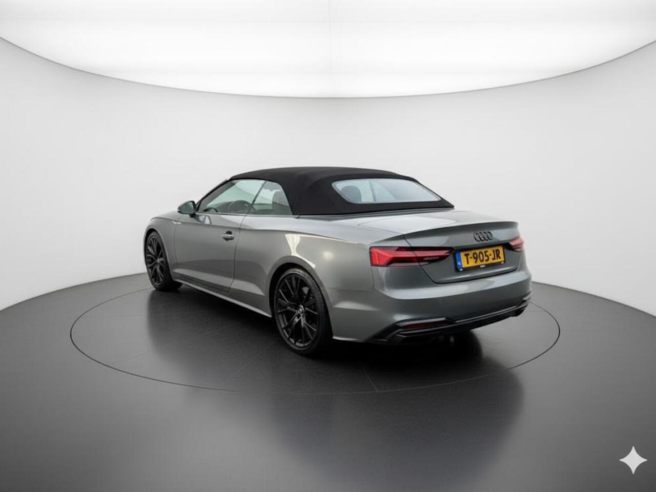 Audi A5 Cabriolet 35 TFSI S edition 150pk | Airscarf | Stoelverwarming | Virtual cockpit | Black optic |