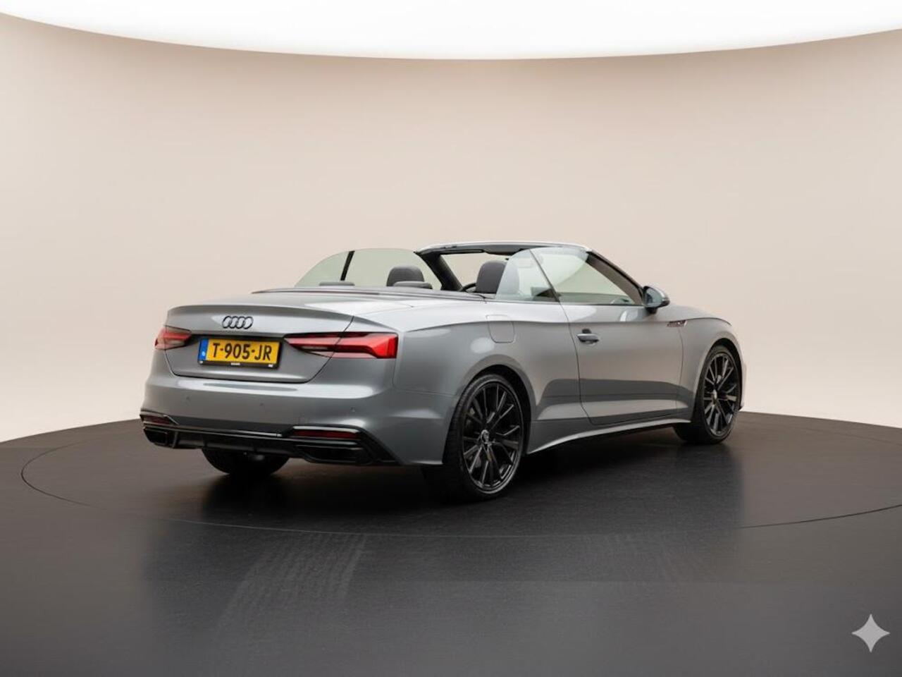 Audi A5 Cabriolet 35 TFSI S edition 150pk | Airscarf | Stoelverwarming | Virtual cockpit | Black optic |