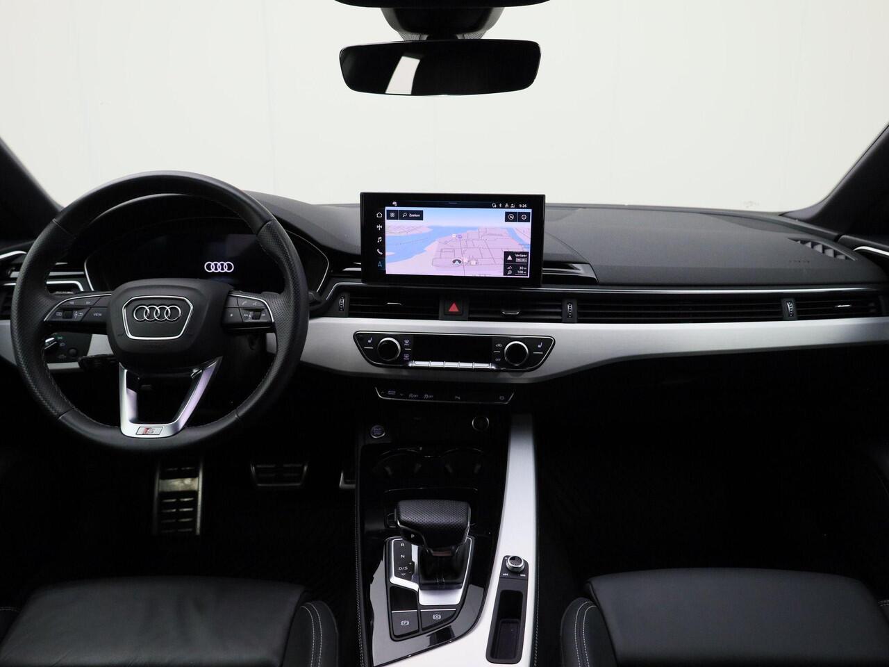 Audi A5 Sportback 40 TFSI 204pk S-Tronic S Line · Camera · Leder Nappa · Matrix LED · Elek. Verstelbare Voorstoelen · Side Assist · Apple/Android Car Play ·
