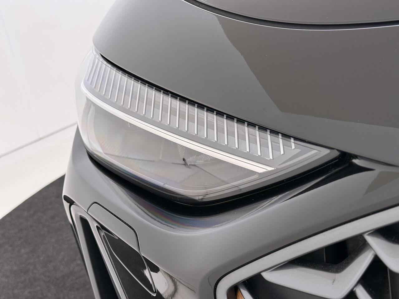 Audi A5 Limousine 2.0 TFSI Advanced edition | Achteruitrijcamera | 3-zone airco | Adaptieve cruise control | CarPlay | Navigatie | Stoelverwarming |