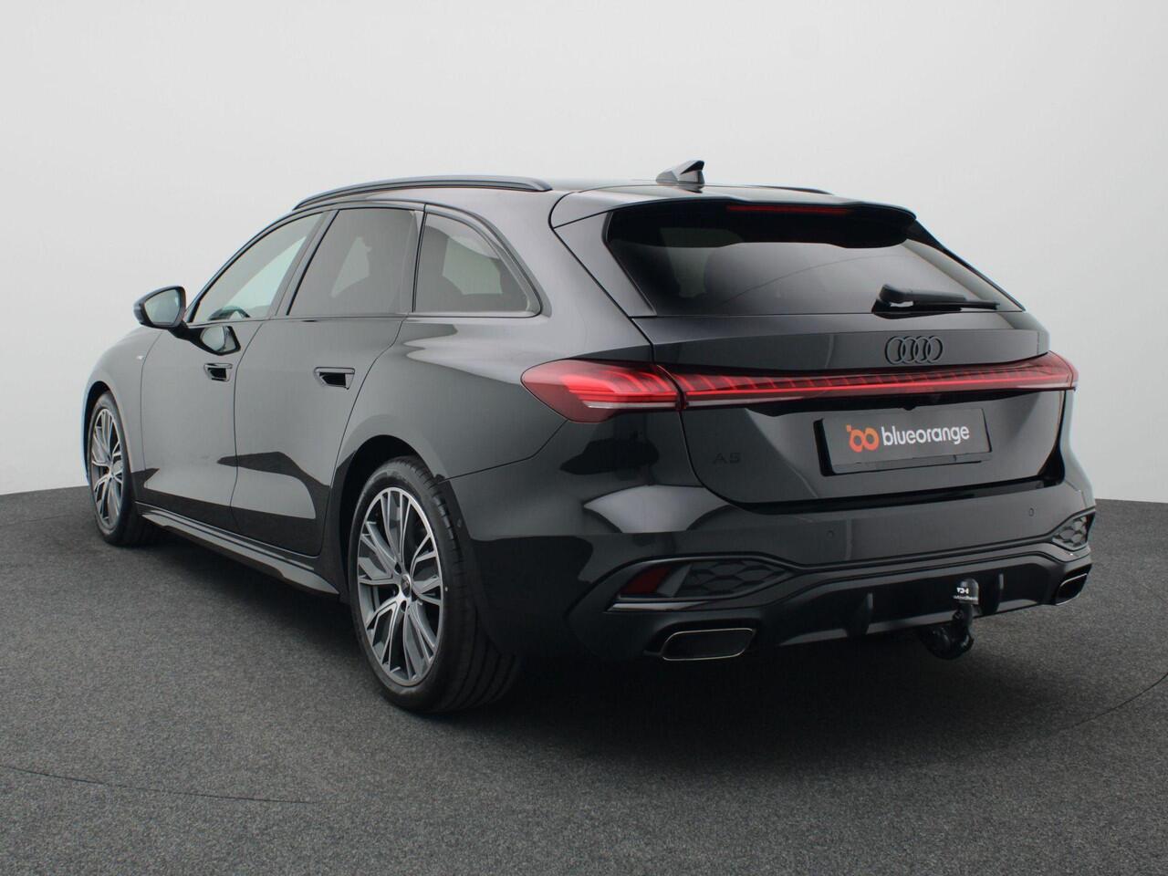 Audi A5 Avant 2.0 TFSI S edition 150PK S-Tronic S-Line, Panoramadak, Matrix-LED verlichting, Side Assist, Comfortkey, 360gr. Camera, Adaptieve Cruise Control, Elektr. Achterklep, Trekhaak, 19" LM Velgen