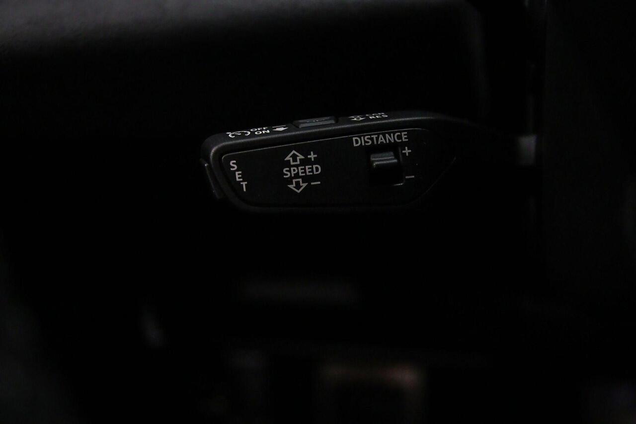 Audi A5 Avant 2.0 e-hybrid 367pk quattro S edition Competition | Trekhaak | Headup | B&O-Premium | Massage | Oled | Matrix | Memory |