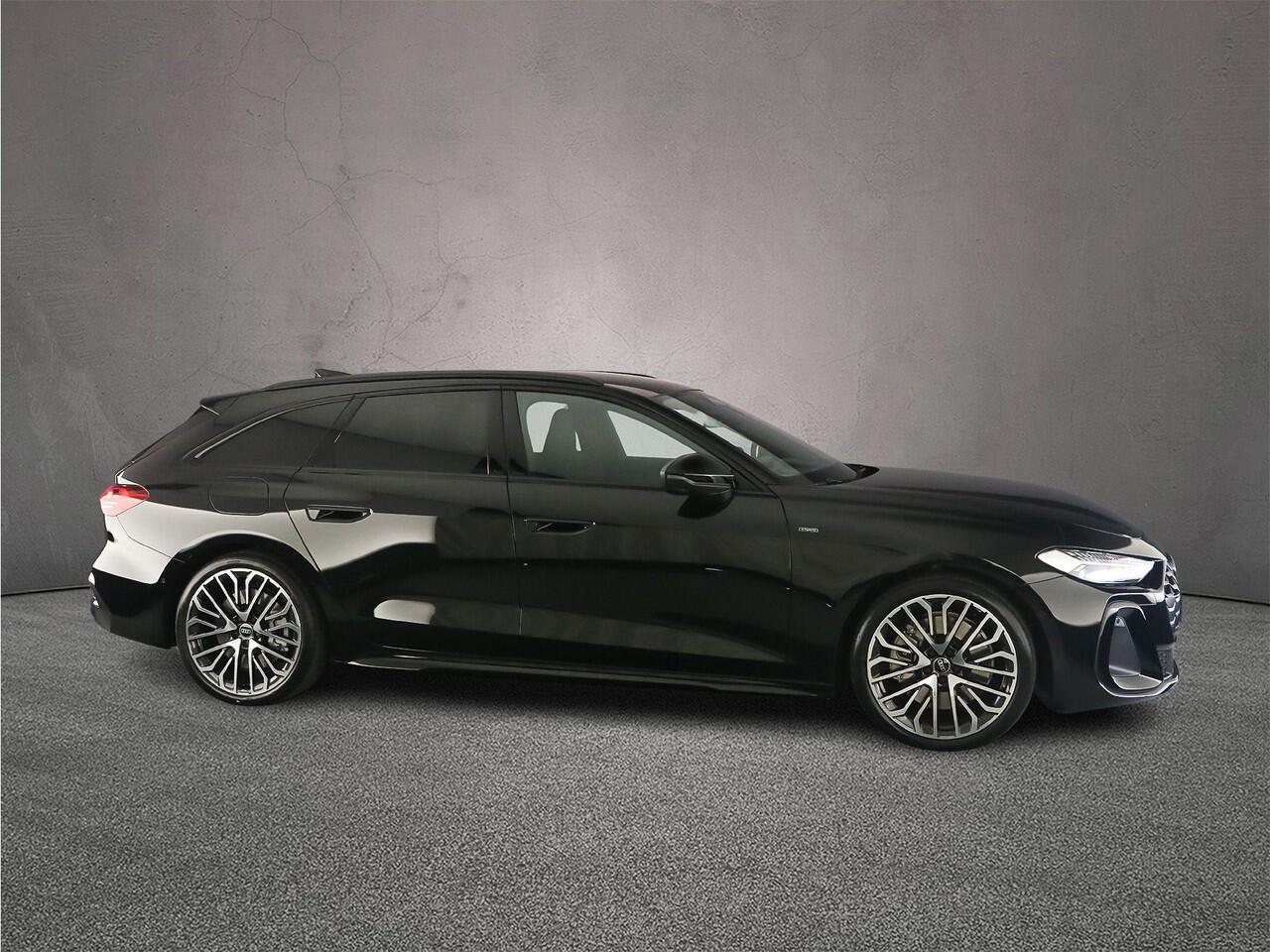 Audi A5 Avant 2.0 e-hybrid 367pk quattro S edition Competition | Trekhaak | Headup | B&O-Premium | Massage | Oled | Matrix | Memory |