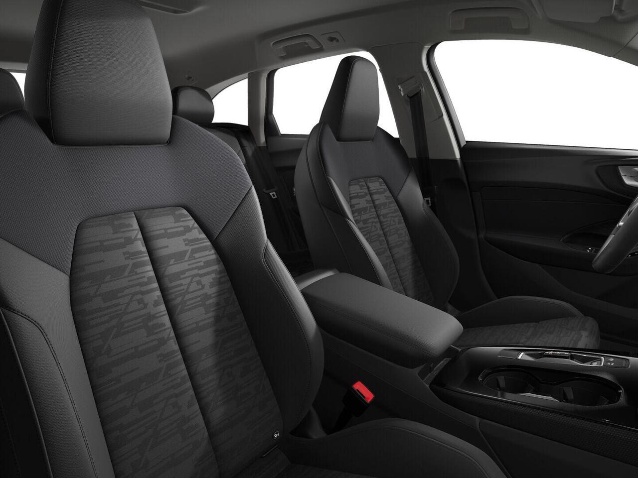 Audi A5 Avant Advanced edition e-hybrid 220 kW / 299 PK Avant 7 | Techniekpakket plus | Stoelen voor eletrisch | Geheugenpakket | Voorventilatie comfort |