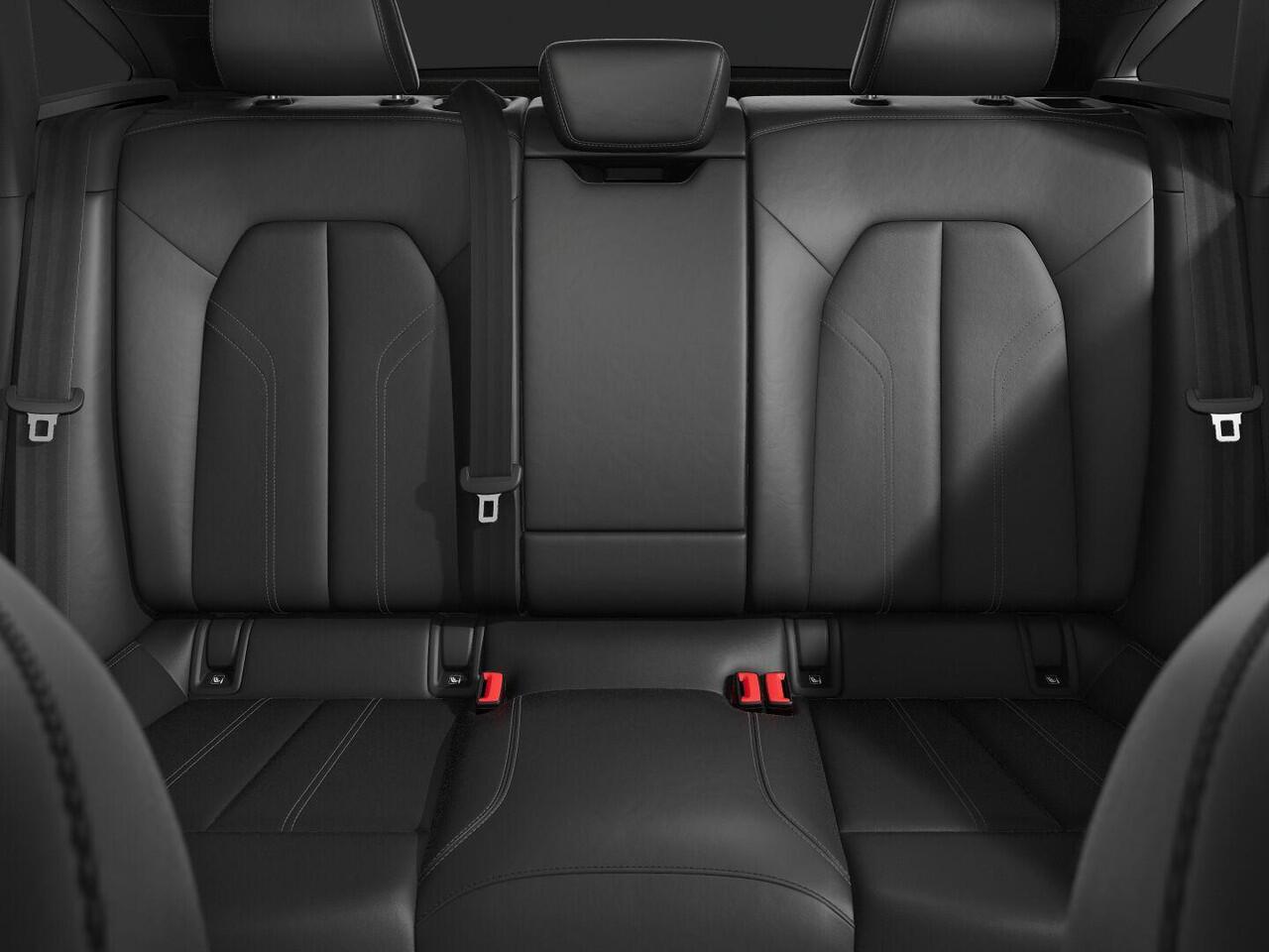 Audi A5 Limousine S edition Competition 2.0 TFSI e 367 PK | B&O premium soundysteem | Geheugenpakket | Ambiente lichtpakket pro | Carbon interieur |