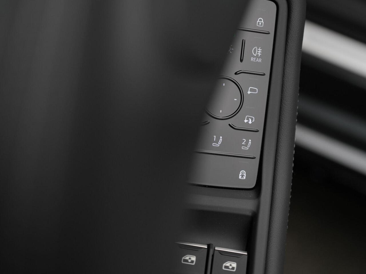 Audi A5 Avant 2.0 e-hybrid 367 pk S-tronic quattro S edition Competition / S-Line | Trekhaak | Twinleder | Geheugenstoel | Lederpakket | Achteruitrijcamera