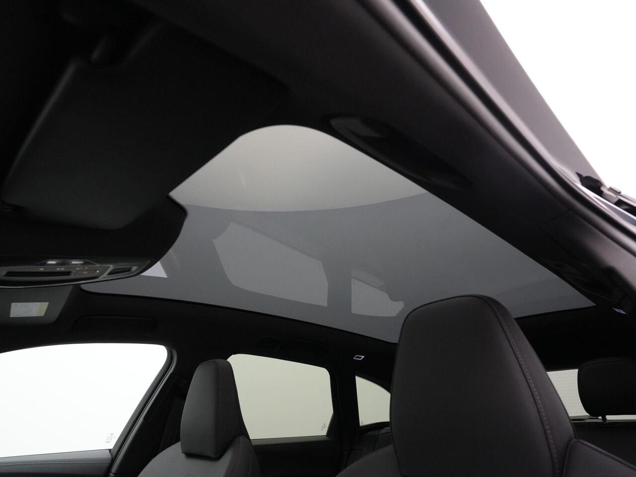 Audi A5 2.0 e-hybrid 299 pk S-tronic quattro S edition / S-Line | Panoramadak | Trekhaak | 360 camera | Matrix LED | Leder/alcantara