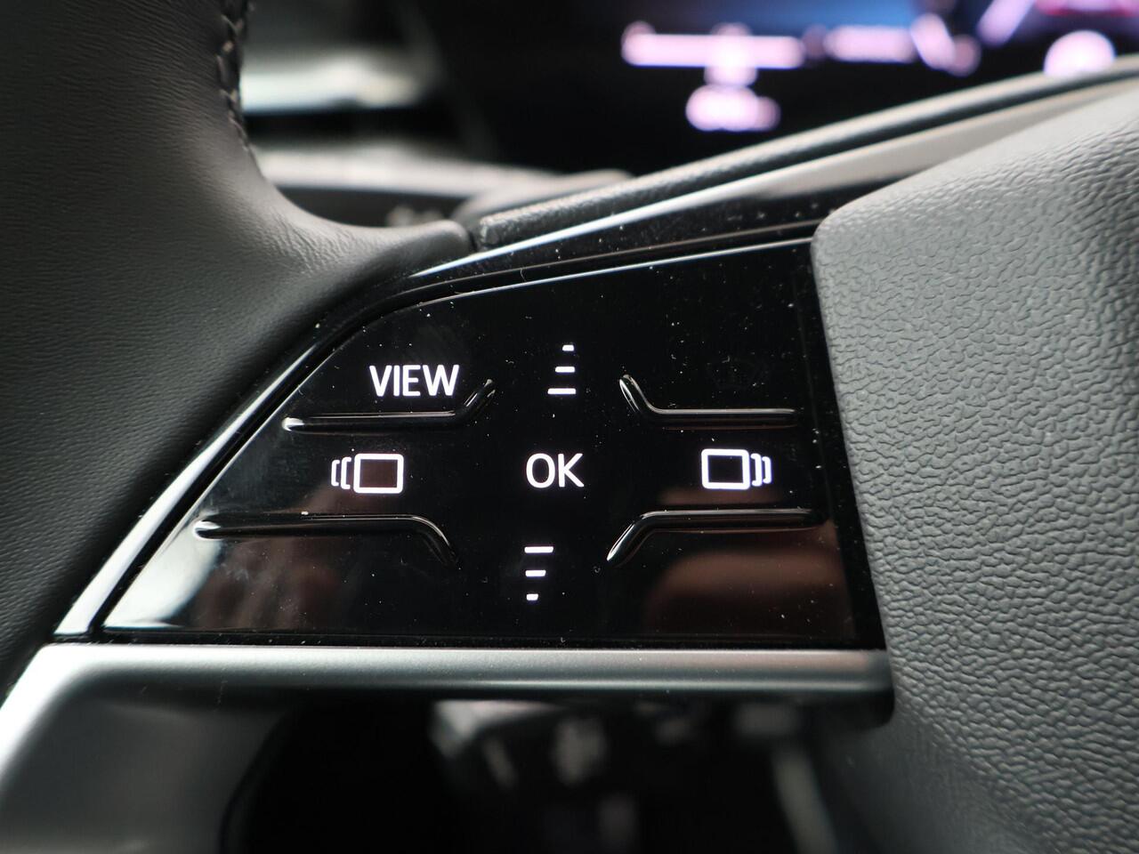 Audi A5 Limousine Advanced edition 35 TFSI 150 pk | Matrix Led koplampen | Lederen sportstoelen | Comfortsleutel | Adaptive Cruise Control | Ambient Lighting Multicolour | Elektrische Achterklep | Stoelverwarming