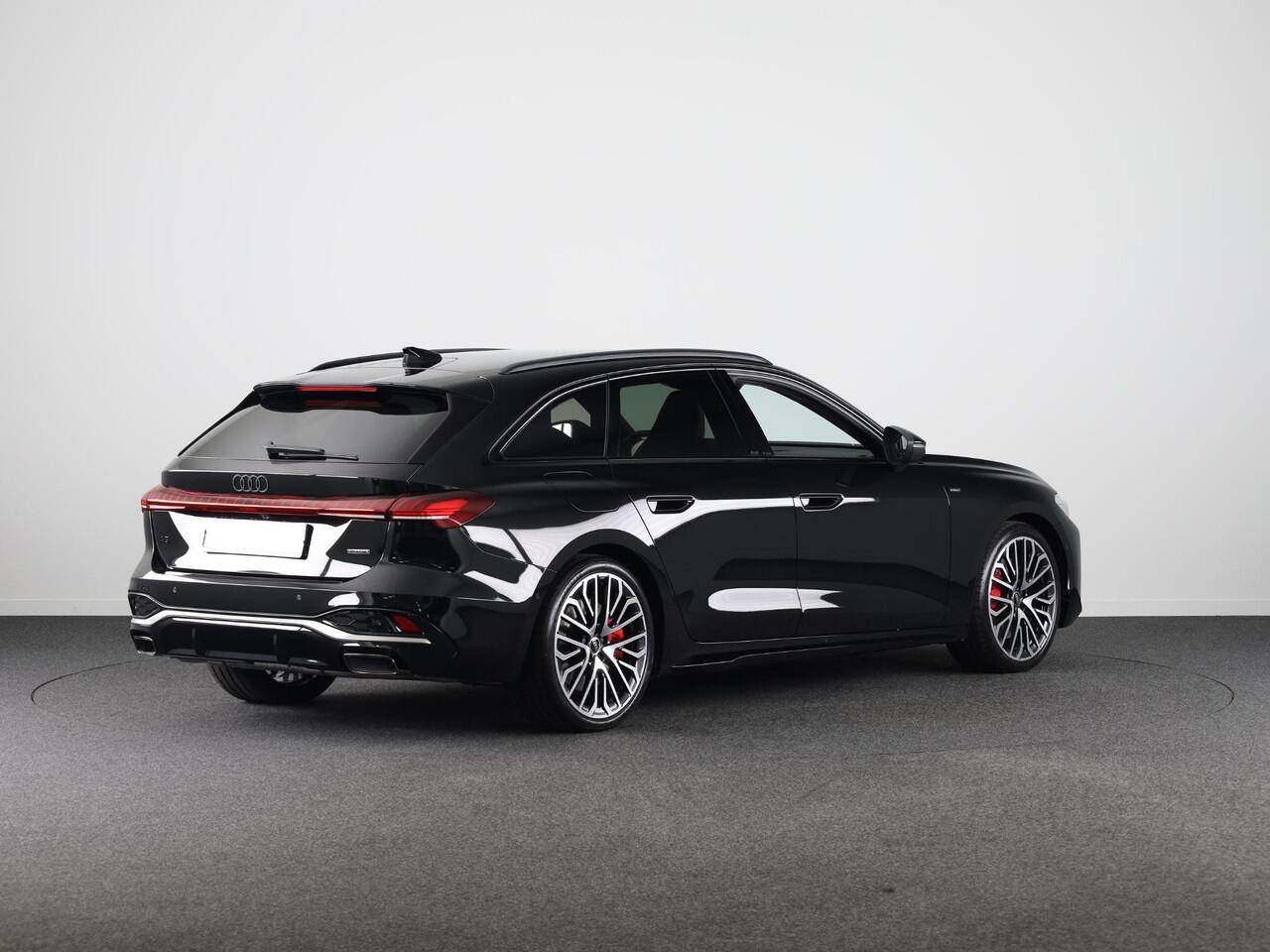 Audi A5 Avant 2.0 e-hybrid quattro S edition Competition 367pk | Private lease vanaf ¤ 1.230,- per maand | Panoramdak | Trekhaak | Matrix | Keyless | Adaptieve cruise controle