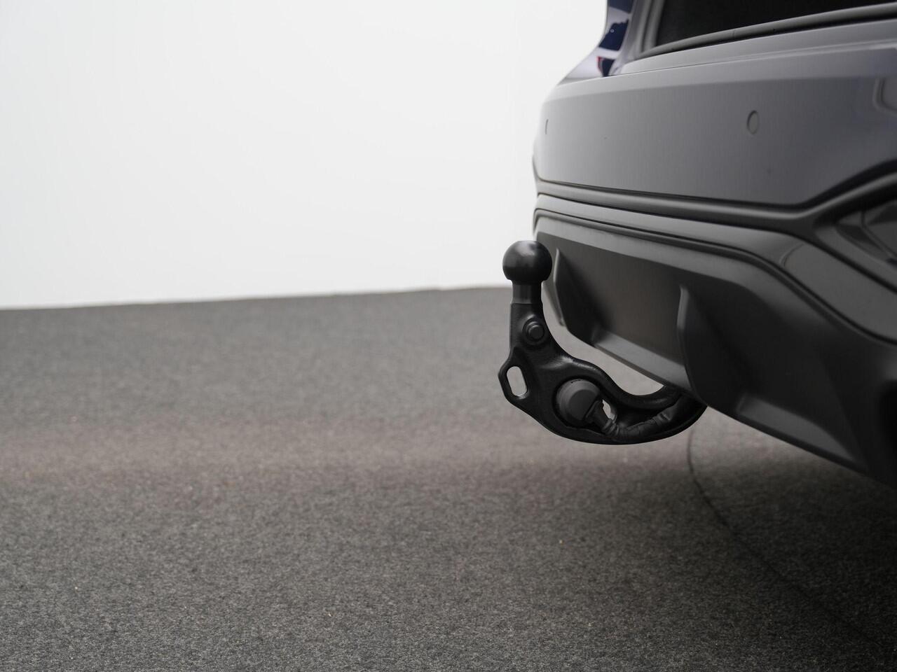 Audi A5 2.0 e-hybrid Quattro S edition / S-Line | Panoramadak | Trekhaak | Leder/alcantara | 360 camera | Matrix LED | Adaptive Cruise