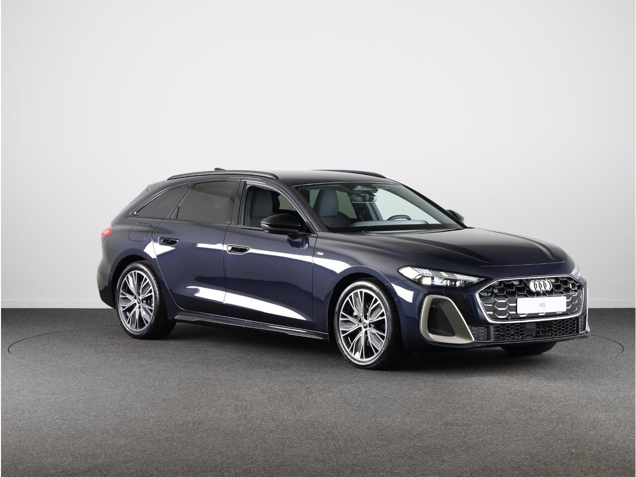 Audi A5 Avant 2.0 TFSI S edition 150pk | Matrix Led verlichting | Rondzicht camera | Keyless entry | 19 inch lichtmetalen velgen | S-line