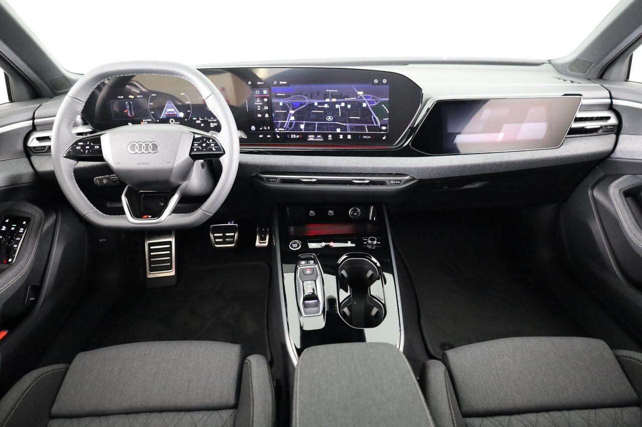 Audi A5 Avant 2.0 TFSI S edition 150pk | Matrix Led verlichting | Rondzicht camera | Keyless entry | 19 inch lichtmetalen velgen | S-line