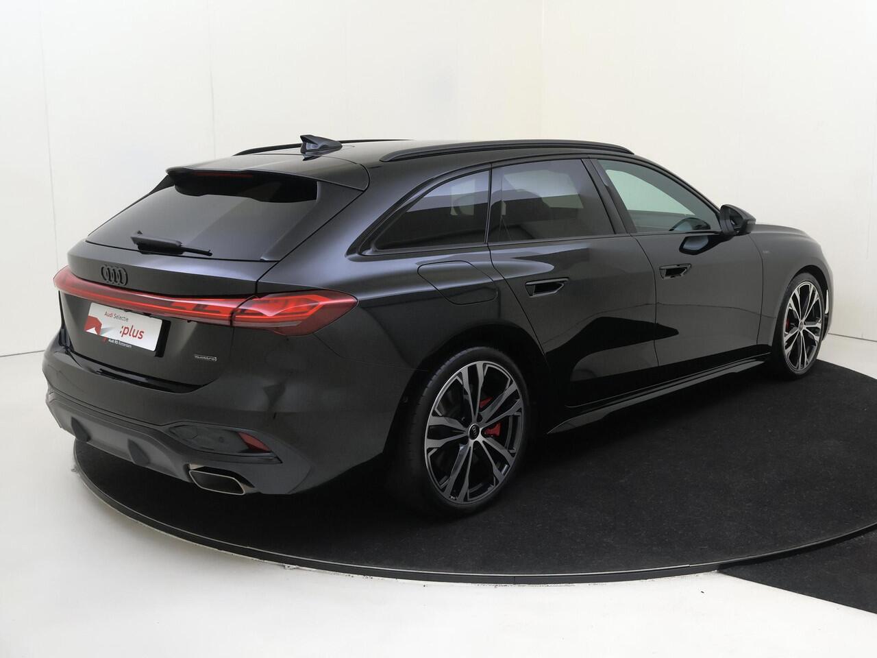 Audi A5 Avant 2.0 e-hybrid quattro S edition Competition | Panoramadak | Trekhaak | 360 camera | Bang & Olufsen | Head-up display | 3-zone airco | Dodehoek detectie | Keyless |