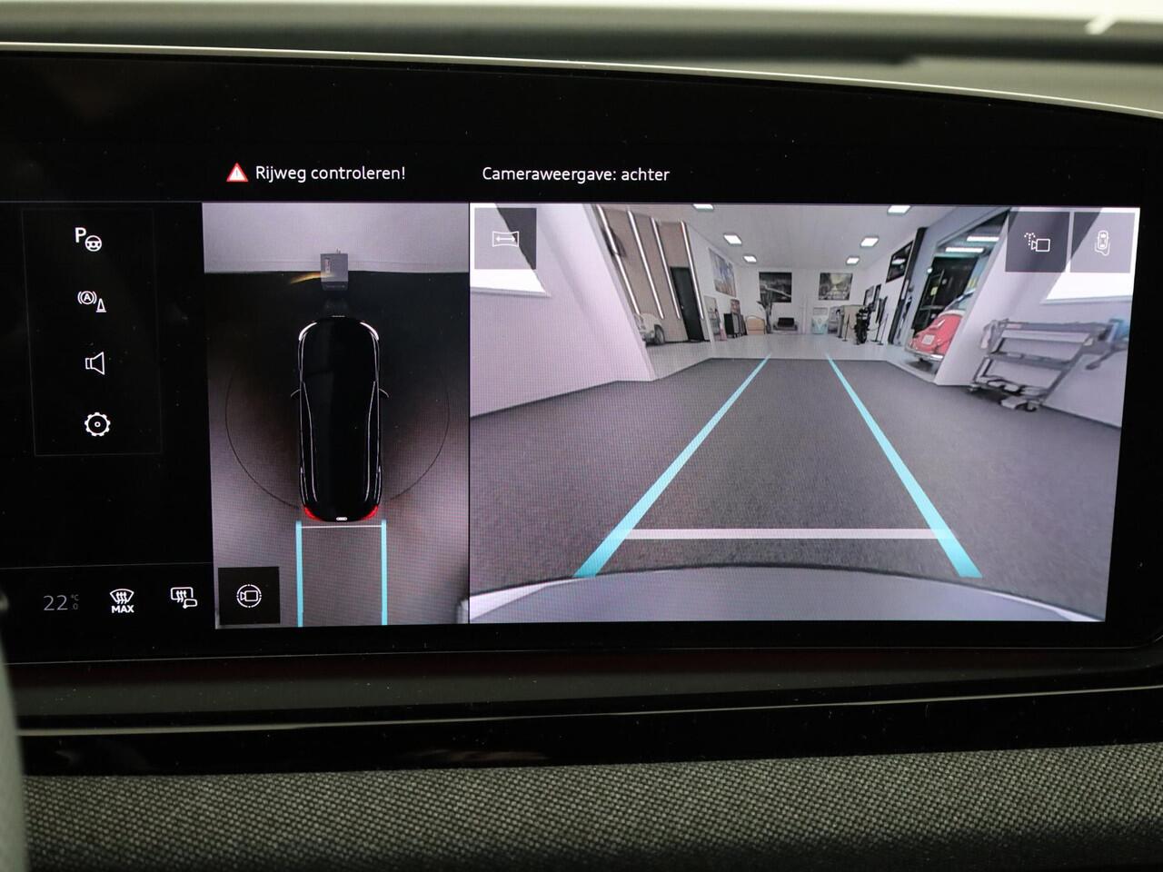 Audi A5 Avant S edition e-hybrid 220 kW / 299 PK Avant 7 versn. | Techniekpakket plus | Stoelen voor elektrisch | Privacy glas | Ambiente lichtpakket pro |