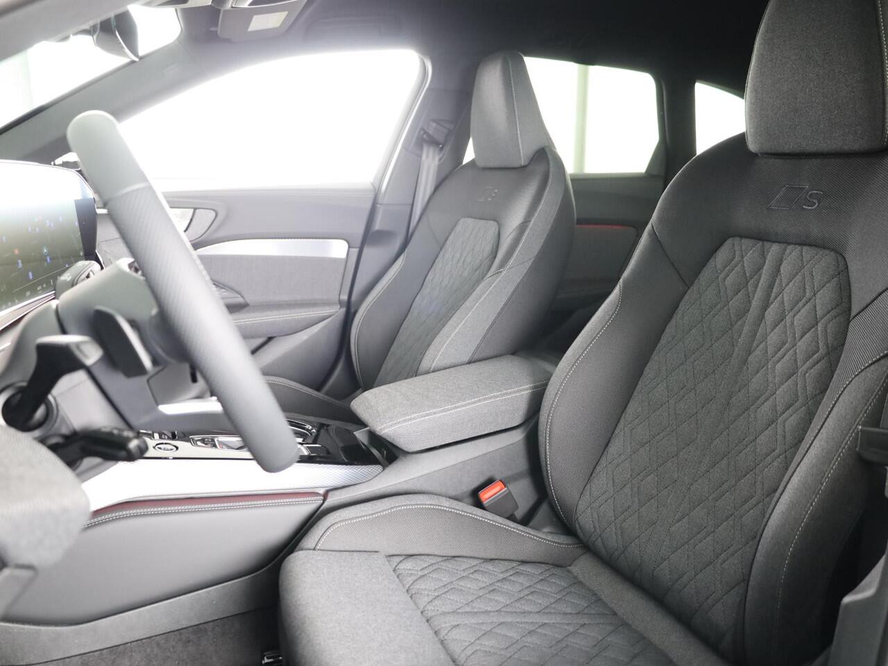 Audi A5 Avant S edition e-hybrid 220 kW / 299 PK Avant 7 versn. | Techniekpakket plus | Stoelen voor elektrisch | Privacy glas | Ambiente lichtpakket pro |