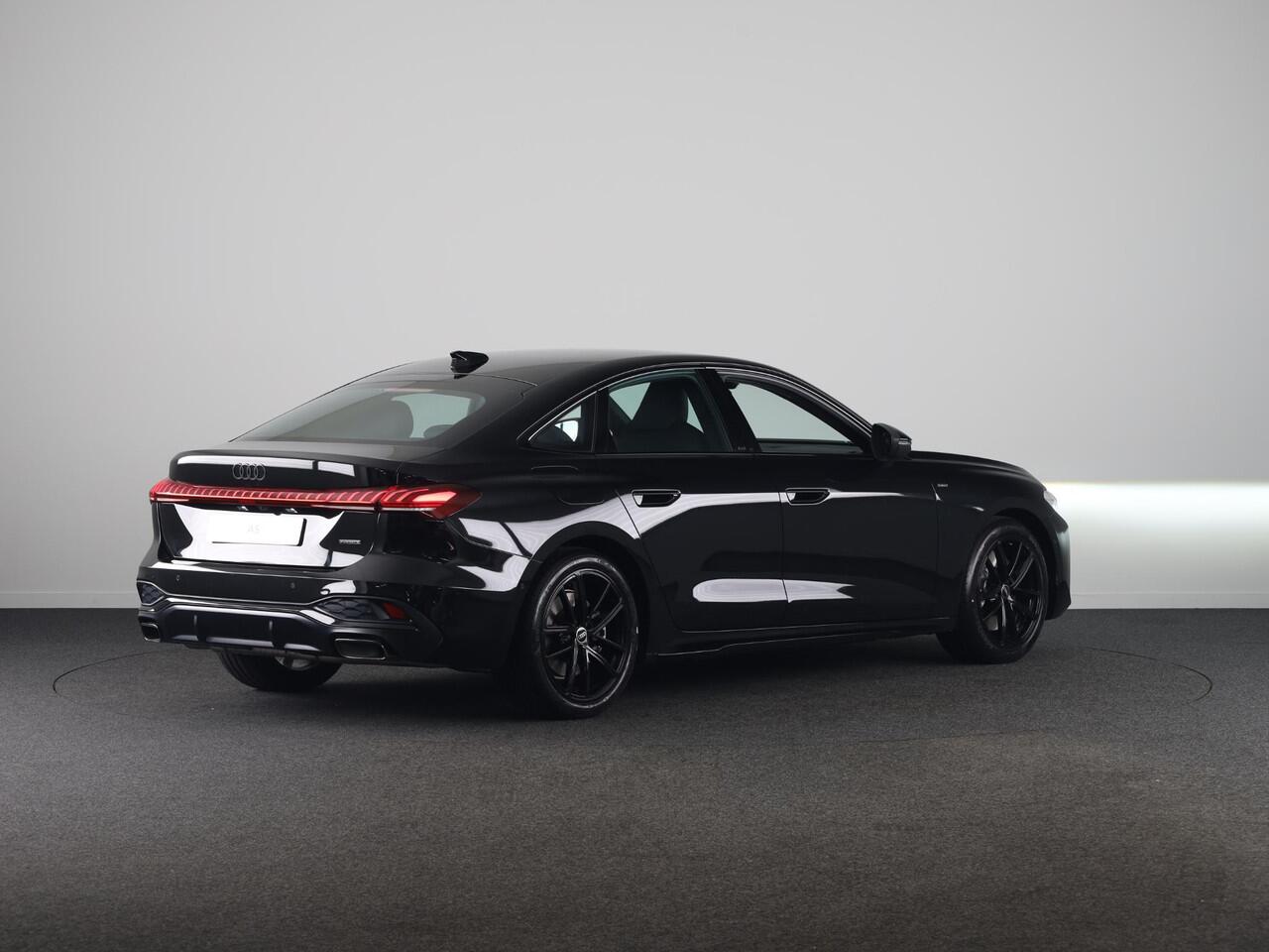 Audi A5 Limousine S edition 2.0 TFSI e 299 PK | Techniekpakket | Optiekpakket zwart plus | 19'' velgen zwart | Led koplampen plus |