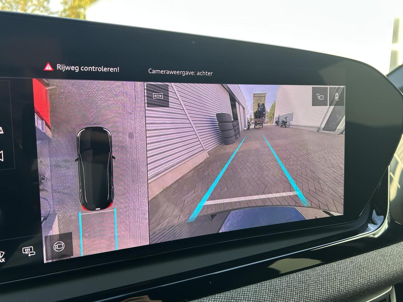 Audi A5 Avant S edition e-hybrid 220 kW / 299 PK quattro | Passagiersdisplay | Matrix LED-koplampen | 360 graden camera | Elektronische trekhaak | Stoelverwarming