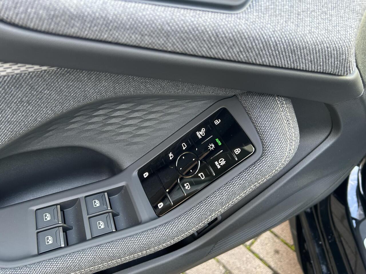 Audi A5 Avant S edition e-hybrid 220 kW / 299 PK quattro | Passagiersdisplay | Matrix LED-koplampen | 360 graden camera | Elektronische trekhaak | Stoelverwarming