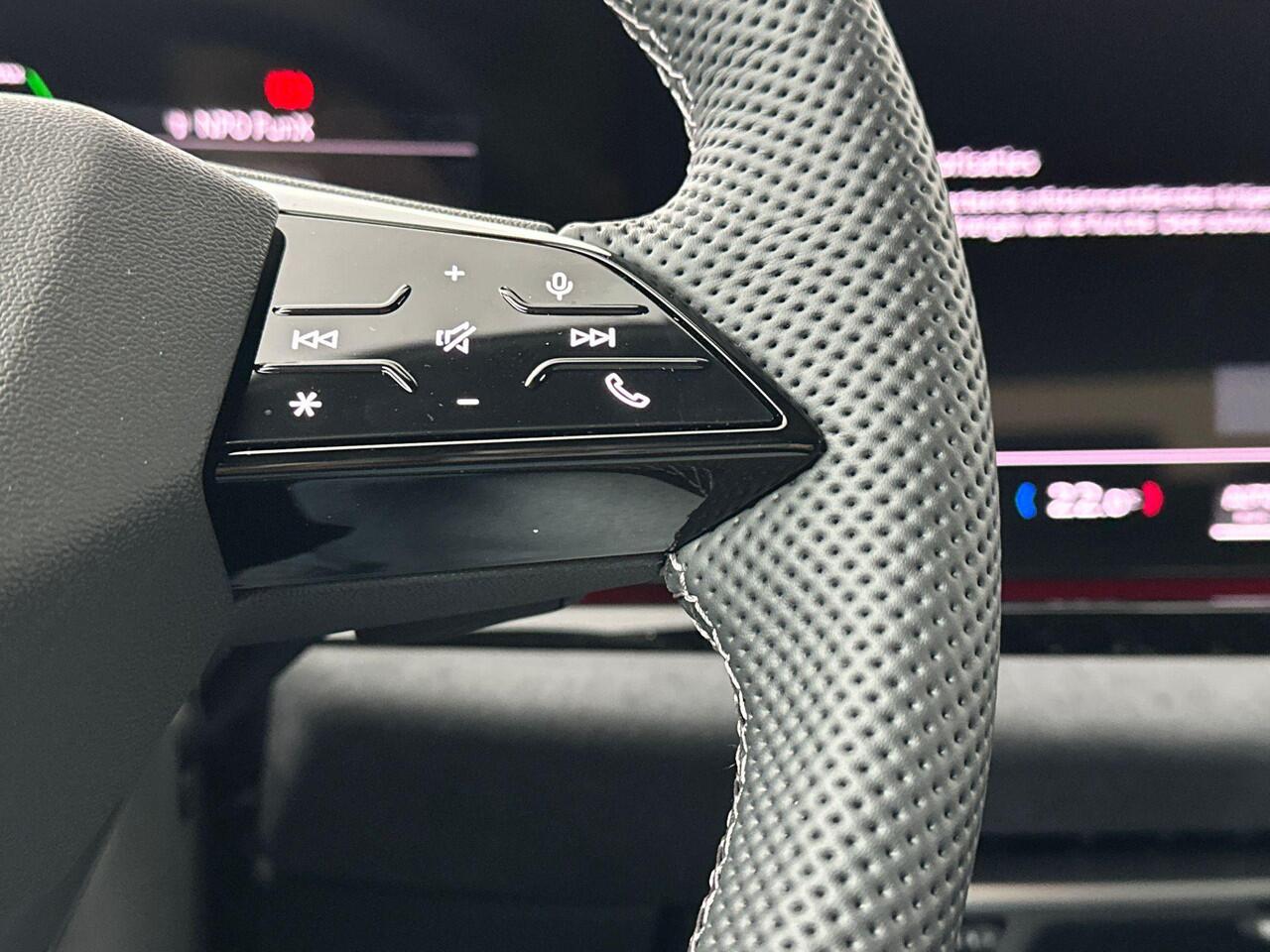 Audi A5 Avant S edition e-hybrid 220 kW / 299 PK Avant 7 versn.