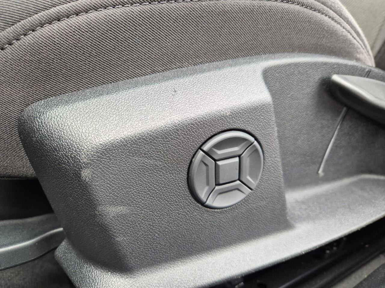 Audi A6 Avant 45 TDI quattro Pro Line | Matrix | Elek. achterklep en trekhaak | Camera