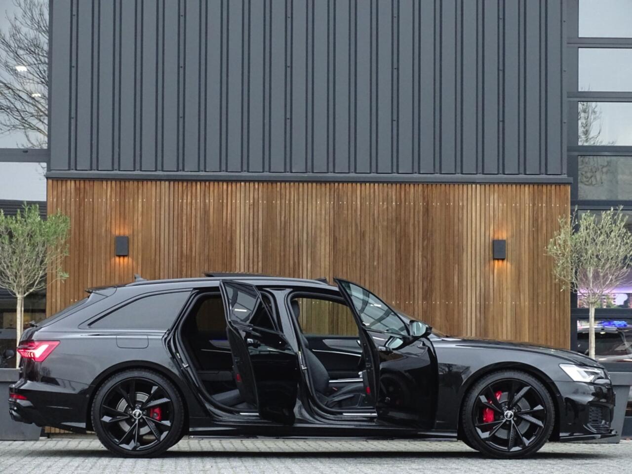 Audi A6 Avant 55 TFSI e 367PK Quattro / S6 Edition / Competition / LED